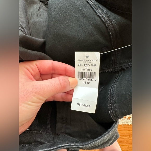 NEW American Eagle Super High-Waisted Denim Short, black, size 12 - Picture 13 of 13